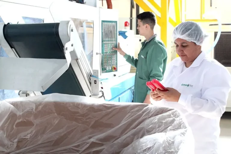 05-fabrica-kronospet